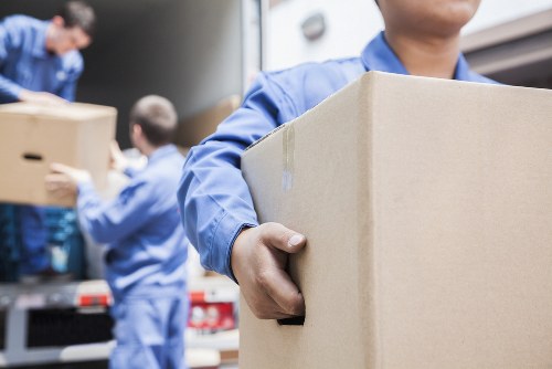 Man with van pricing information for Haringey moves