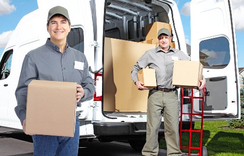 Local moving team handling access and parking challenges in Haringey